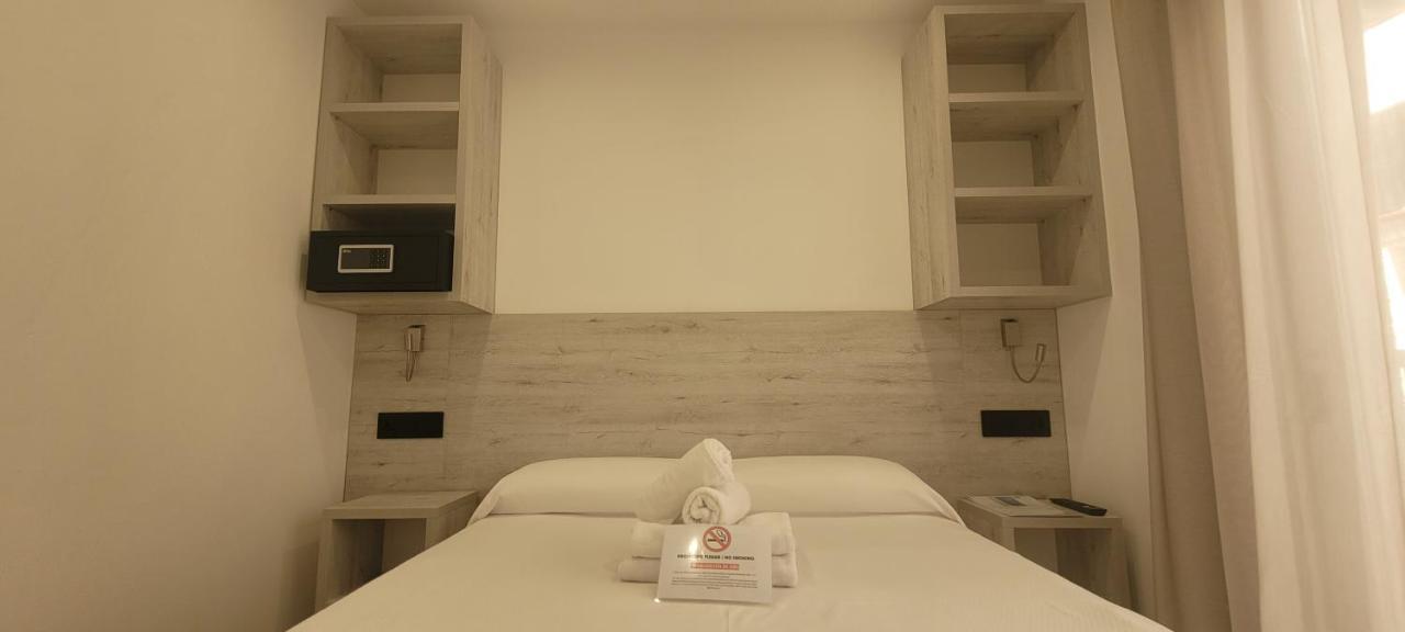 Hotel Costa Brava Roses Dış mekan fotoğraf