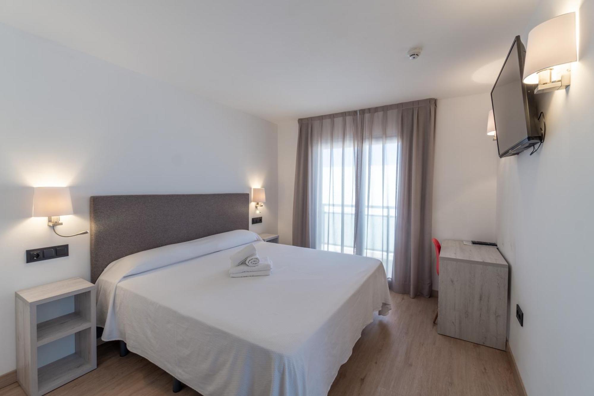 Hotel Costa Brava Roses Dış mekan fotoğraf